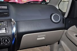 2011款长安铃木天语SX4