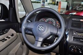2011款长安铃木天语SX4