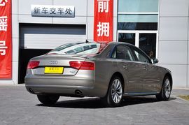 2011款奥迪A8L