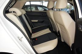 2015款斯柯达晶锐1.6L自动创行版