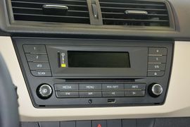 2015款斯柯达晶锐1.6L自动创行版