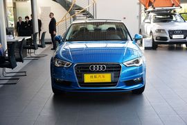 2016款奥迪A3 Limousine 35TFSI自动领英型