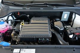 2016款大众桑塔纳-尚纳1.6L手动舒适版