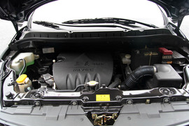 2011款东风风行景逸1.5L