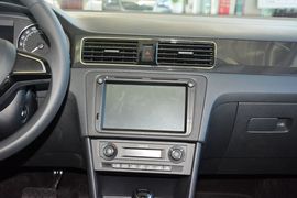 2016款斯柯达昕动230TSI