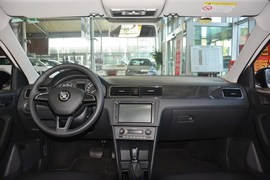 2016款斯柯达昕动230TSI
