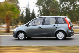 2011款东风风行景逸1.5L