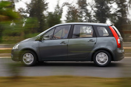 2011款东风风行景逸1.5L