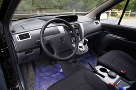 2011款东风风行景逸1.5L