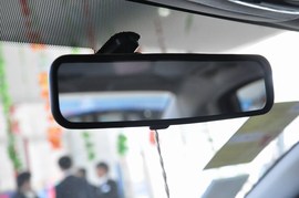 2011款长安福特蒙迪欧致胜GTDi200豪华型