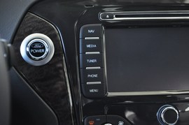 2011款长安福特蒙迪欧致胜GTDi200豪华型