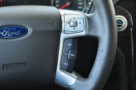 2011款长安福特蒙迪欧致胜GTDi200豪华型