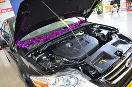 2011款长安福特蒙迪欧致胜GTDi200豪华型