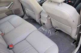 2011款长安福特蒙迪欧致胜GTDi200时尚型