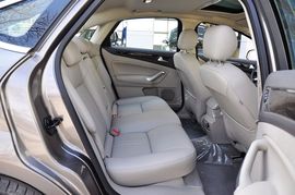 2011款长安福特蒙迪欧致胜GTDi200时尚型