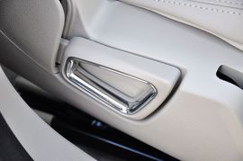 2011款长安福特蒙迪欧致胜GTDi200时尚型