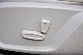 2011款长安福特蒙迪欧致胜GTDi200时尚型