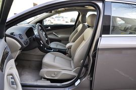 2011款长安福特蒙迪欧致胜GTDi200时尚型