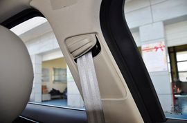 2011款长安福特蒙迪欧致胜GTDi200时尚型