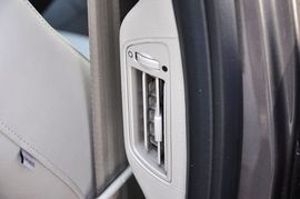 2011款长安福特蒙迪欧致胜GTDi200时尚型