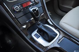 2011款长安福特蒙迪欧致胜GTDi200时尚型