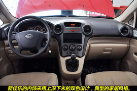 2011款起亚佳乐