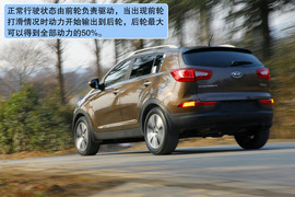 2011款起亚智跑2.4L四驱版试驾