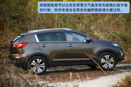 2011款起亚智跑2.4L四驱版试驾
