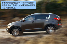 2011款起亚智跑2.4L四驱版试驾