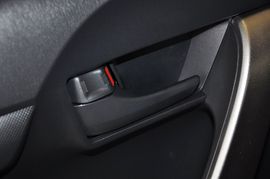 2011款丰田ZELAS杰路驰