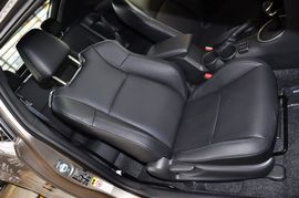 2011款丰田ZELAS杰路驰