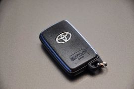 2011款丰田ZELAS杰路驰