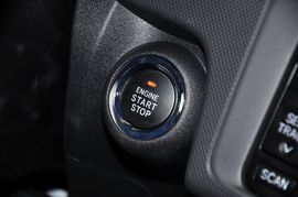 2011款丰田ZELAS杰路驰