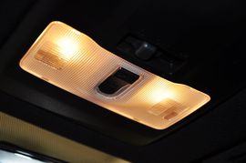 2011款丰田ZELAS杰路驰