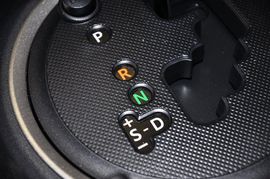 2011款丰田ZELAS杰路驰