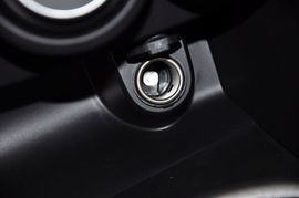 2011款丰田ZELAS杰路驰