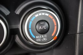 2011款丰田ZELAS杰路驰