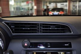 2011款丰田ZELAS杰路驰