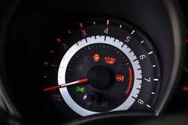 2011款丰田ZELAS杰路驰