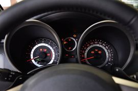 2011款丰田ZELAS杰路驰