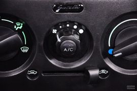 2011款长安铃木羚羊1.3L超值版