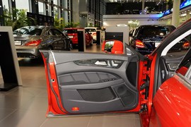 2016款奔驰CLS260逸彩版
