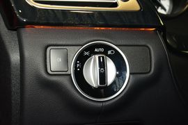 2016款奔驰CLS260逸彩版