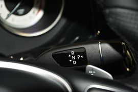 2016款奔驰CLS260逸彩版