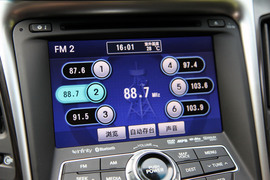 2011款索纳塔八试驾