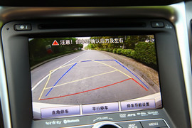 2011款索纳塔八试驾