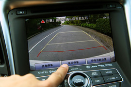 2011款索纳塔八试驾