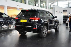 2016款Jeep大切诺基