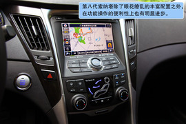 2011款索纳塔八试驾