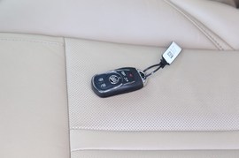 2017款上汽通用别克GL8